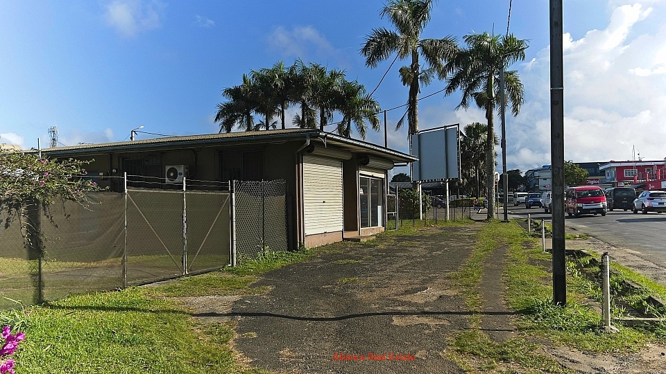Prime Commercial Location