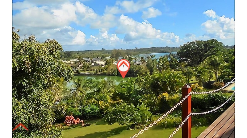 View-of-lower-garden-and-1st-lagoon-from-deck-800x500_0013