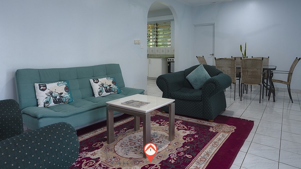 Ellouck Drive Rental