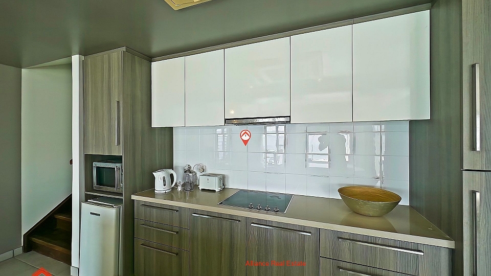 Luxury 3 Floor Island Penthouse Apartment